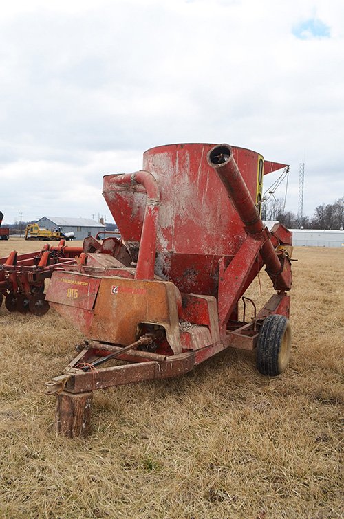Property photo 44 - FARM EQUIPMENT AUCTION IN ALLEN COUNTY